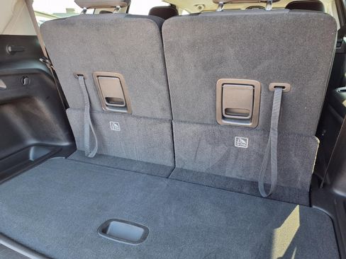 Used 2024 Jeep Grand Cherokee L Laredo w/ Luxury Tech Group I image 21