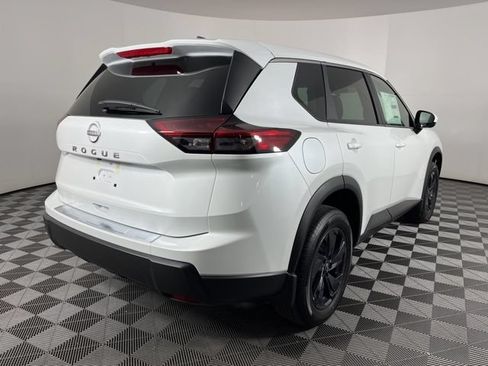 New 2026 Nissan Rogue SV FWD image 11