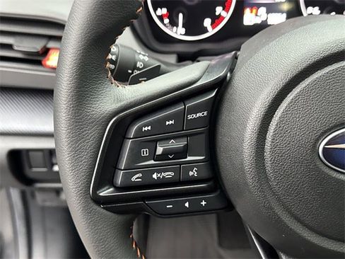 Used 2025 Subaru Crosstrek 2.5i Limited w/ Popular Package #3A image 26