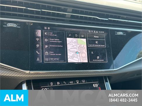 Used 2025 Audi RS Q8 performance image 35