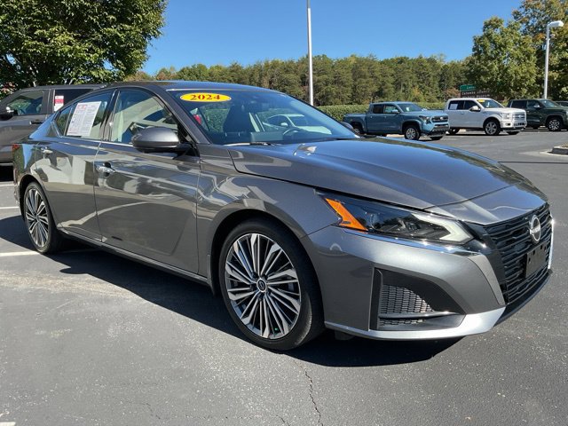 Used 2024 Nissan Altima 2.5 SL FWD image 5