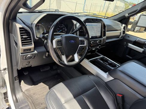 Used 2022 Ford F250 Lariat image 17