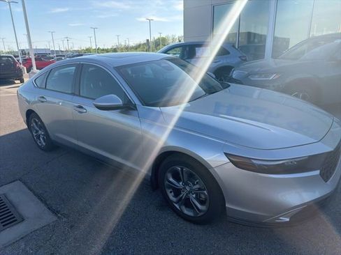 Used 2024 Honda Accord EX image 13