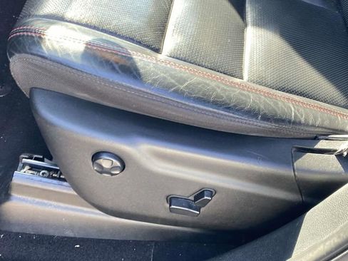 Used 2024 Dodge Durango GT image 16