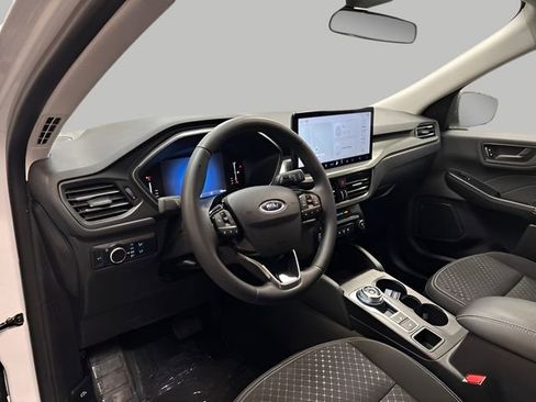 Used 2024 Ford Escape Active w/ Tech Pack #1 image 17