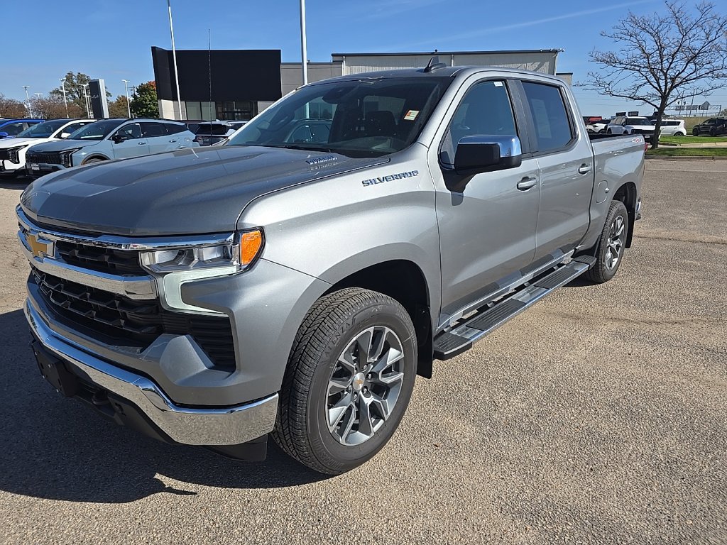 Used 2026 Chevrolet Silverado 1500 LT w/ All Star Edition Plus AWD/4WD image 4