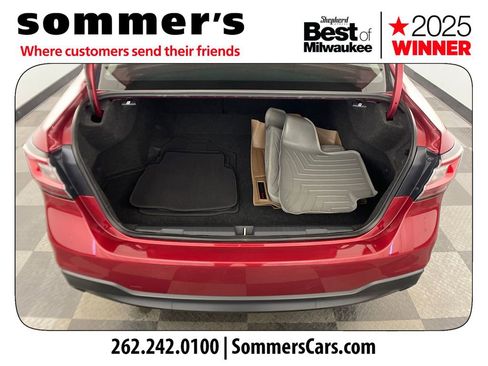 Certified 2024 Subaru Legacy Limited image 19