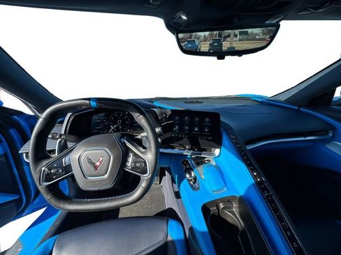 Used 2023 Chevrolet Corvette Stingray Premium Conv w/ Z51 Performance Package RWD image 12