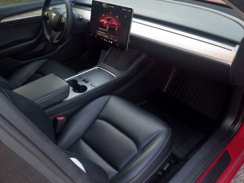 Used 2022 Tesla Model 3 Standard Range RWD image 13