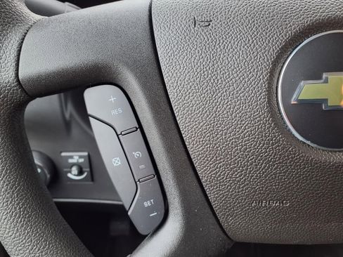 New 2025 Chevrolet Express 2500 w/ Driver Convenience Package image 22