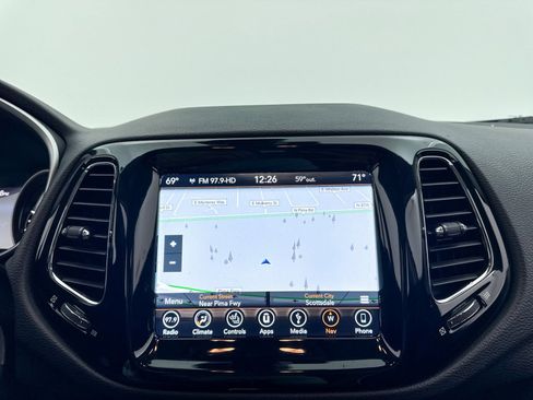 Used 2018 Jeep Compass Limited w/ Navigation Group image 21