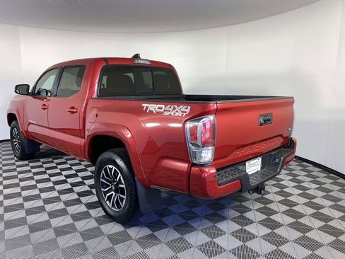 Used 2021 Toyota Tacoma TRD Sport w/ Technology Package AWD/4WD image 6