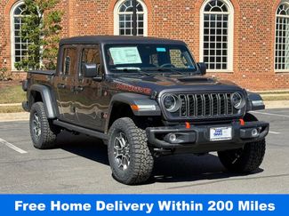 New 2026 Jeep Gladiator Mojave video 1
