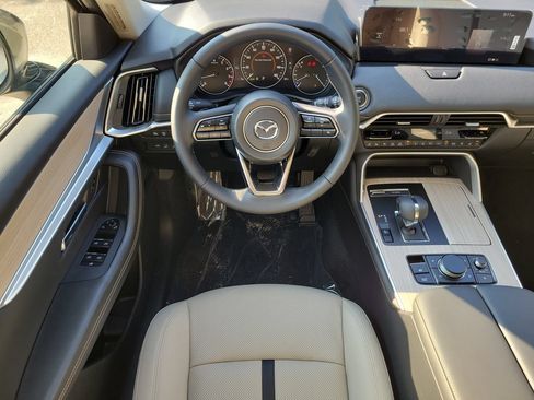 New 2026 MAZDA CX-90 3.3 Turbo w/ Preferred Package AWD/4WD image 15