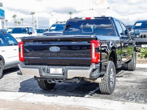 Used 2024 Ford F250 Lariat image 9