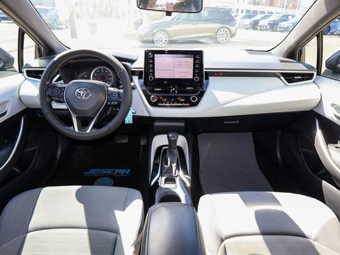 Used 2020 Toyota Corolla SE image 16