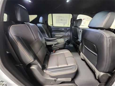 New 2026 Chevrolet Traverse High Country image 18