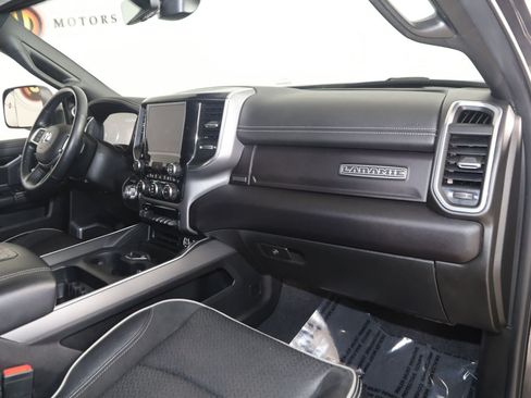 Used 2022 RAM 2500 Laramie AWD/4WD image 43