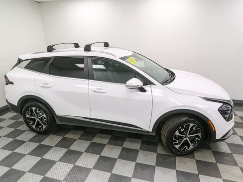Used 2024 Kia Sportage EX AWD/4WD image 5