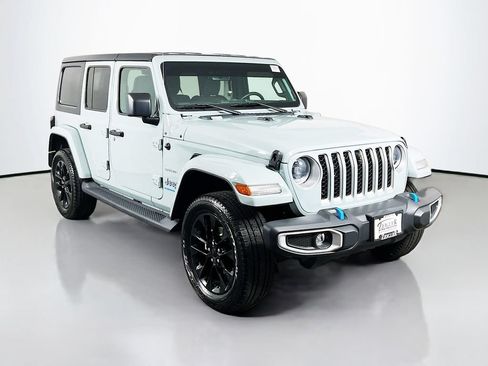 Used 2023 Jeep Wrangler Unlimited Sahara w/ Cold Weather Group AWD/4WD image 1