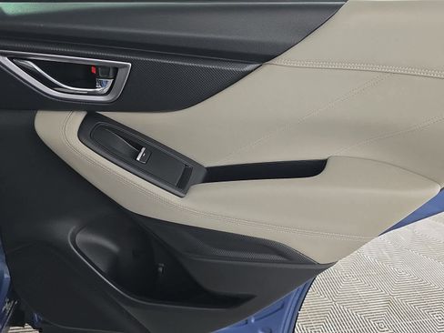 Used 2021 Subaru Forester Limited image 13