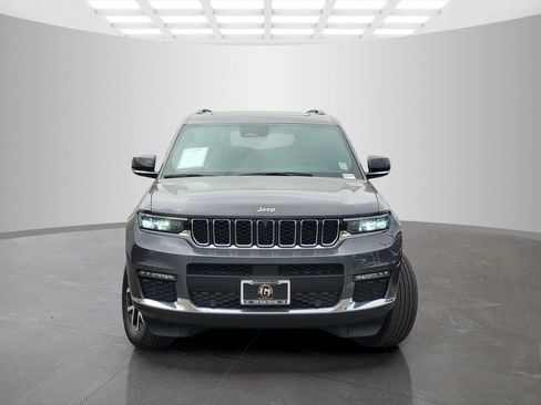 Used 2024 Jeep Grand Cherokee L Limited w/ Luxury Tech Group II AWD/4WD image 2