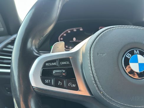 Used 2019 BMW X5 xDrive50i w/ M Sport Package AWD/4WD image 25
