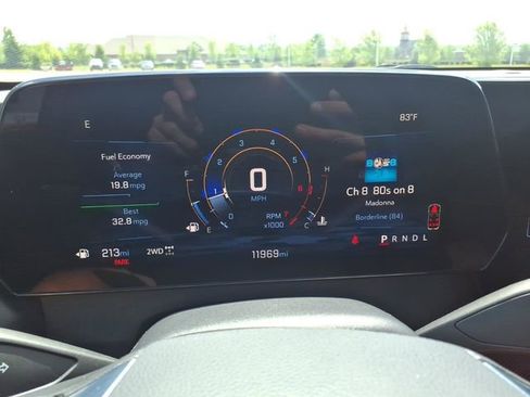 Used 2025 Chevrolet Traverse Z71 AWD/4WD image 10