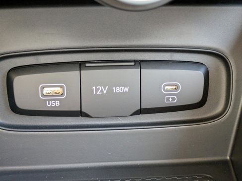 New 2026 Hyundai Venue SE FWD image 22
