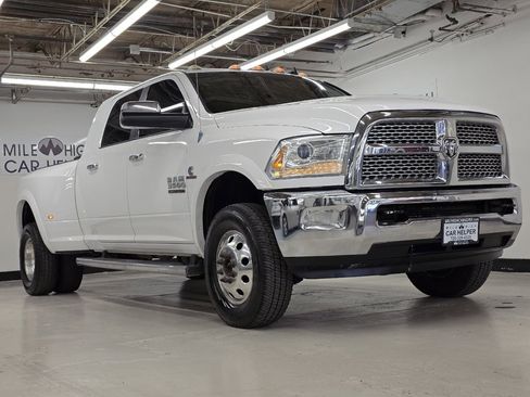 Used 2014 RAM 3500 Laramie AWD/4WD image 16