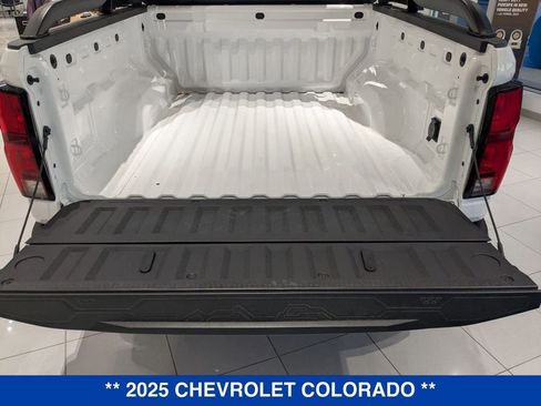New 2025 Chevrolet Colorado Z71 w/ Midnight Edition image 27