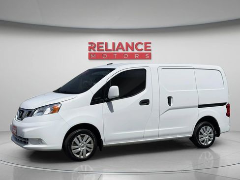 Used 2021 Nissan NV200 SV FWD image 2