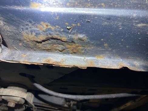 Used 2005 Dodge Grand Caravan SXT w/ Leather Interior Group image 23