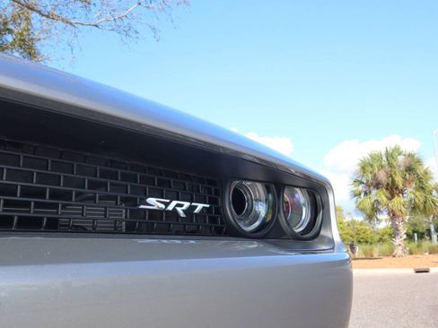 Used 2015 Dodge Challenger SRT Hellcat RWD image 43