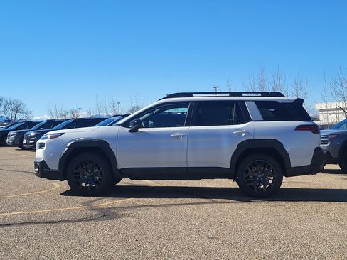 New 2026 Subaru Outback Limited XT image 4