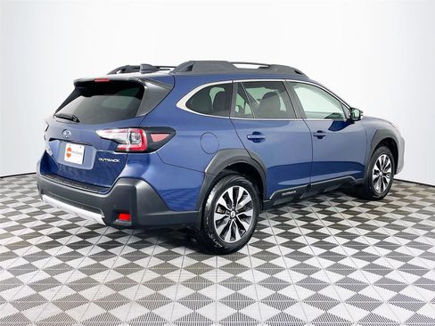 Used 2024 Subaru Outback Limited image 10