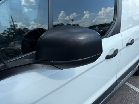 Used 2016 Ford Transit Connect XLT image 12