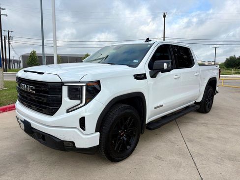 Used 2026 GMC Sierra 1500 Elevation w/ Elevation Premium Package AWD/4WD image 7