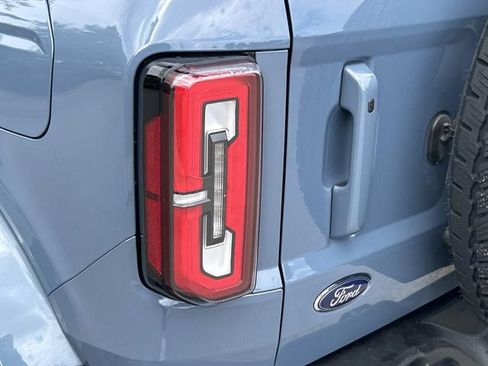 Certified 2025 Ford Bronco Outer Banks AWD/4WD image 11