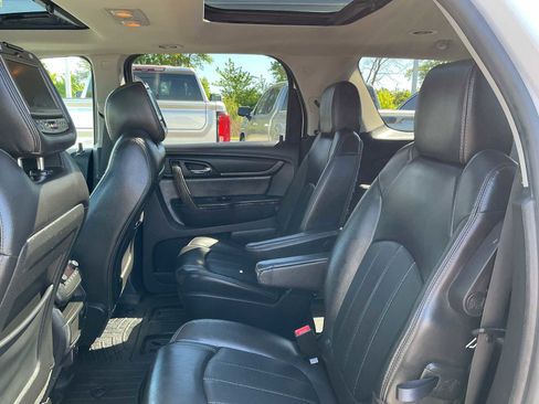 Used 2017 GMC Acadia Limited SLT AWD/4WD image 22