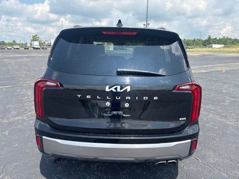 Used 2025 Kia Telluride S AWD/4WD image 5