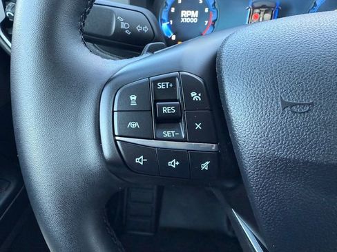 Used 2025 Ford Bronco Sport Badlands image 13