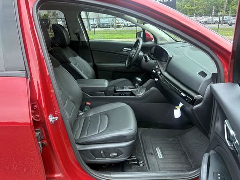 Certified 2026 Kia Sportage SX FWD image 23