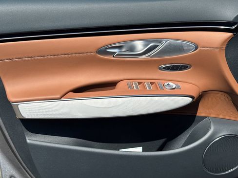 New 2026 Genesis GV70 2.5T Advanced AWD/4WD image 10
