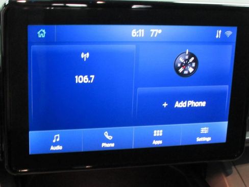 Used 2023 Ford Explorer XLT w/ Equipment Group 202A image 19