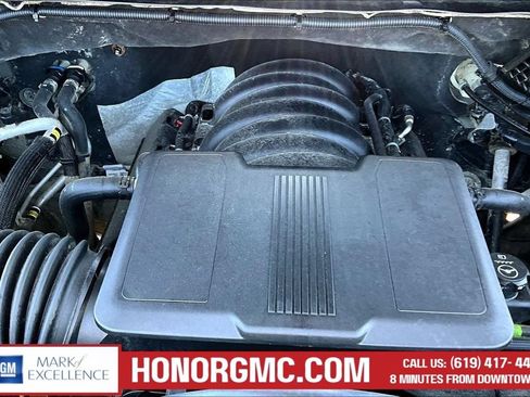 Used 2022 Chevrolet Silverado 2500 LTZ AWD/4WD image 36
