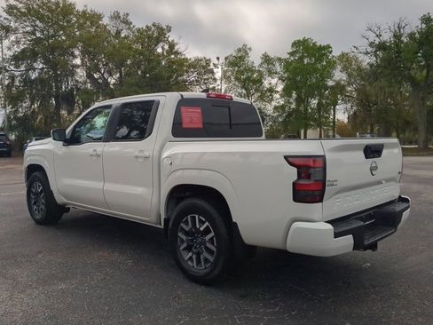Certified 2024 Nissan Frontier SL w/ Technology Package image 6