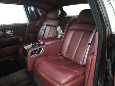 Certified 2018 Rolls-Royce Phantom Extended Wheelbase image 20