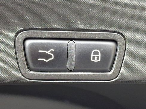 Used 2018 Alfa Romeo Stelvio Ti image 31