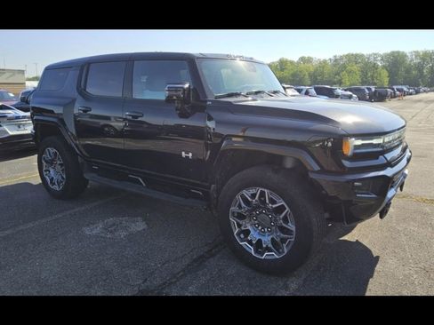 Used 2025 GMC Hummer EV 3X AWD/4WD image 3